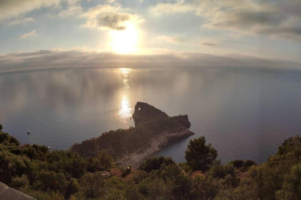 Ca La Dolors Villa Deia Bagian luar foto